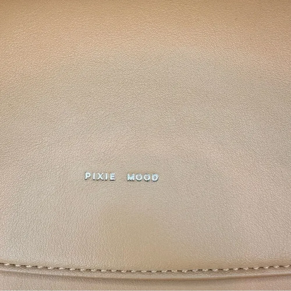 (NWOT) Pixie Mood - The Zoe Crossbody Vegan Leather Bag, Honey Zip Closure